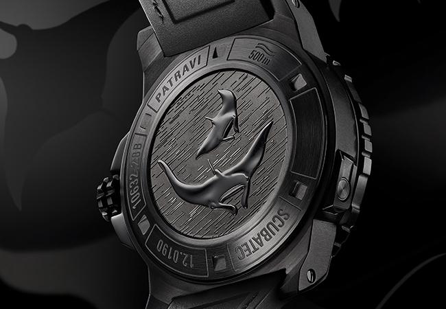 寶齊萊柏拉維深潛腕錶碳黑版，型號：00.10632.28.33.01