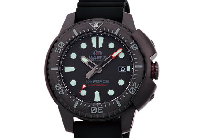 Orient東方錶70週年紀念限量潛水機械錶，型號：RA-AC0L03B