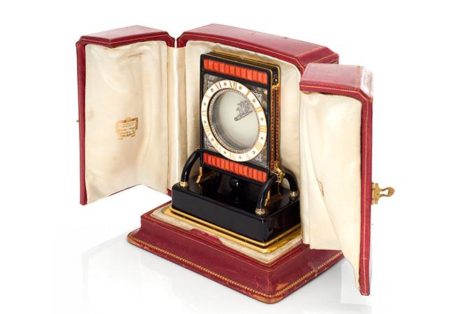 CARTIER Pendule Ecran Mystery Clock。