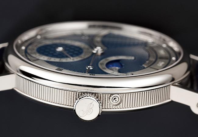 寶璣BREGUET Classique 7137月相腕錶