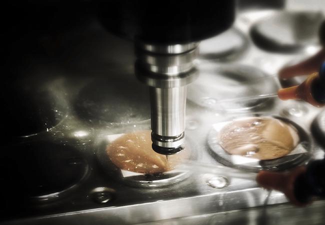 歐米茄OMEGA海馬300系列三明治錶盤