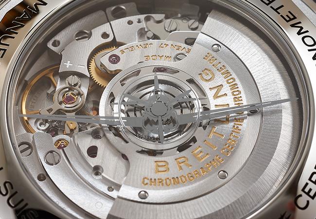 BREITLING Super AVI B04 Chronograph 46 Cutriss Warhawk寇蒂斯戰鷹特別版