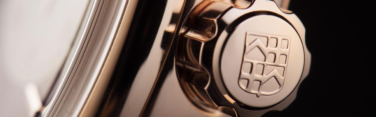 康斯登Flyback Chronograph Manufacture