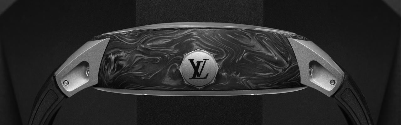 路易威登Tambour Curve Flying Tourbillon