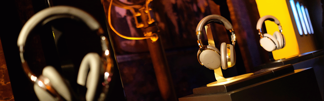 萬寶龍MB 01全罩式智能耳機