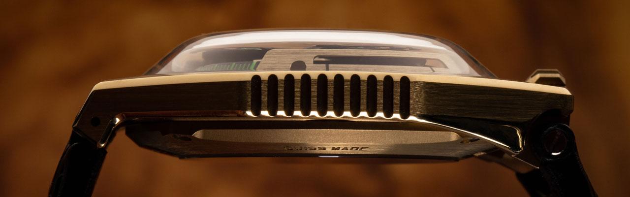 URWERK UR-100黃金腕錶