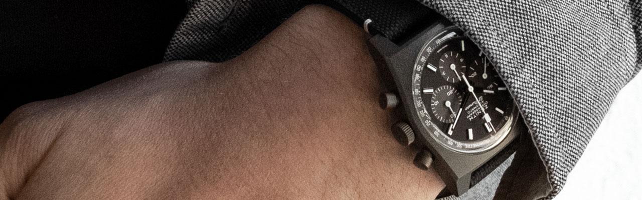 真力時Chronomaster復刻版「暗影」腕錶