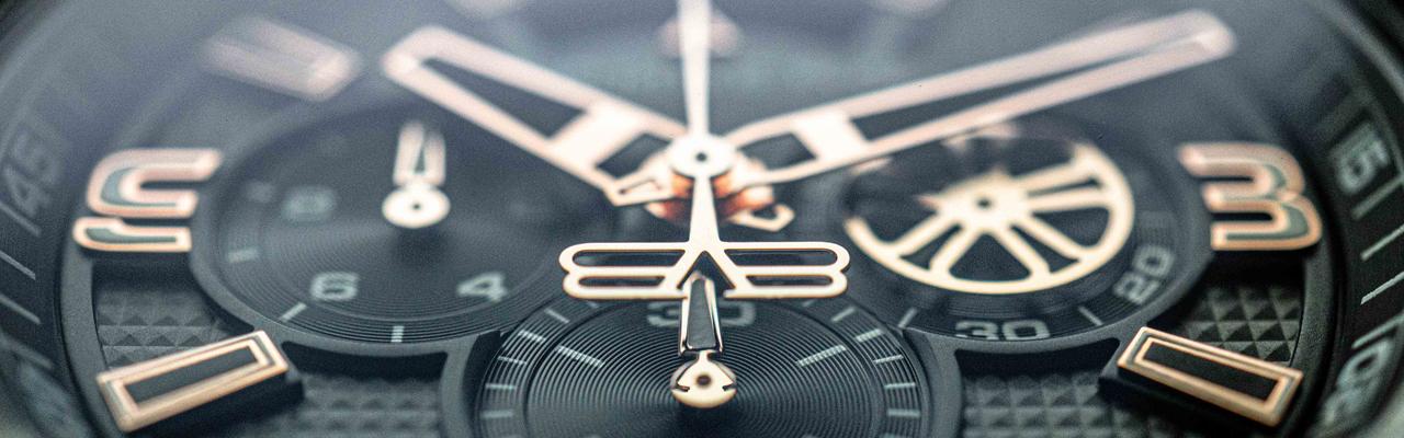 炸彈錶BOMBERG BOLT-68 Heritage 復刻黑紅計時碼錶