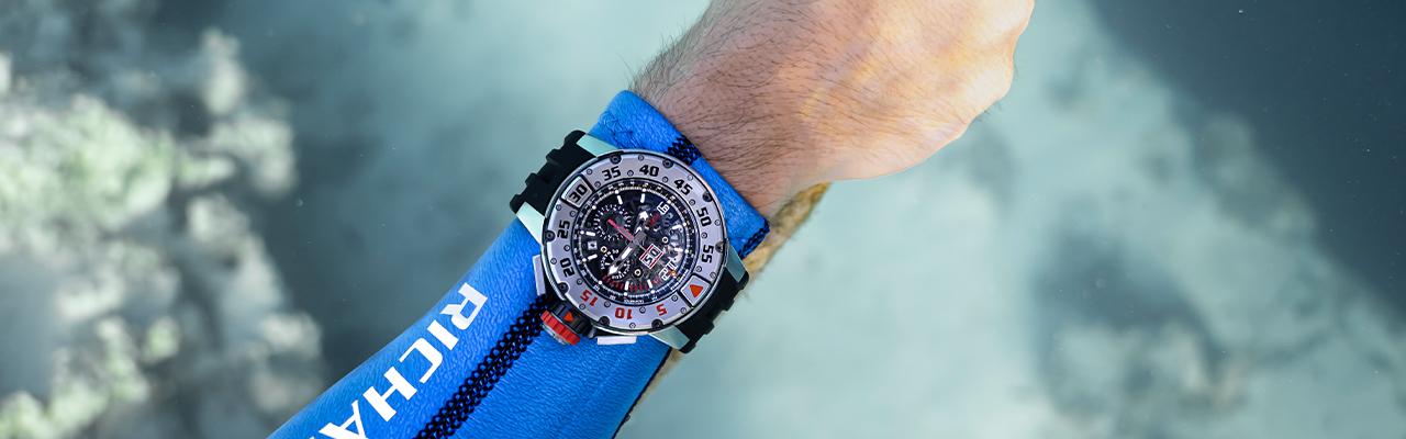 RICHARD MILLE全新品牌摯友：Arnaud Jerald攜RM 032腕錶潛入深海
