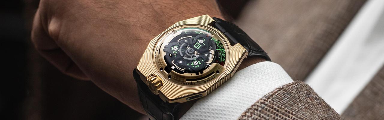 URWERK UR-100 Electrum腕錶
