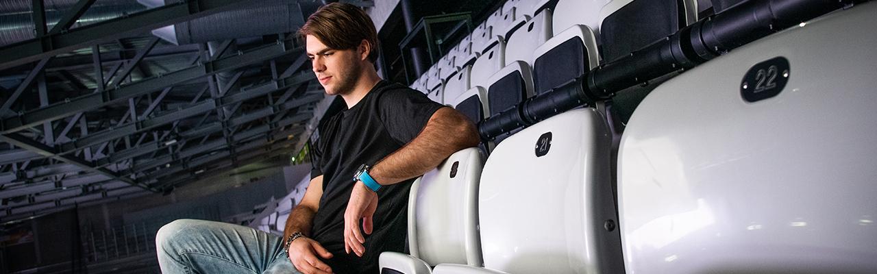 Nico Hischier成為寶齊萊Carl F. Bucherer品牌形象代言人