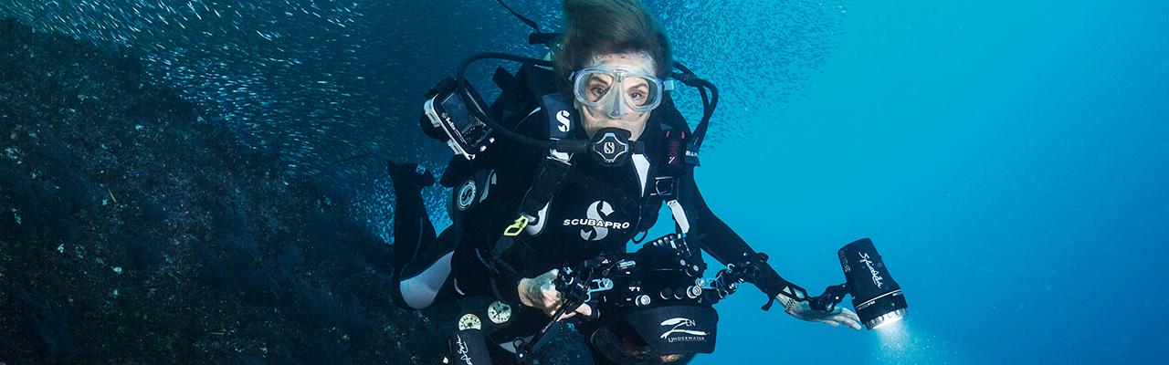 勞力士ROLEX深海探險家席薇亞．厄爾與「藍色使命」計劃