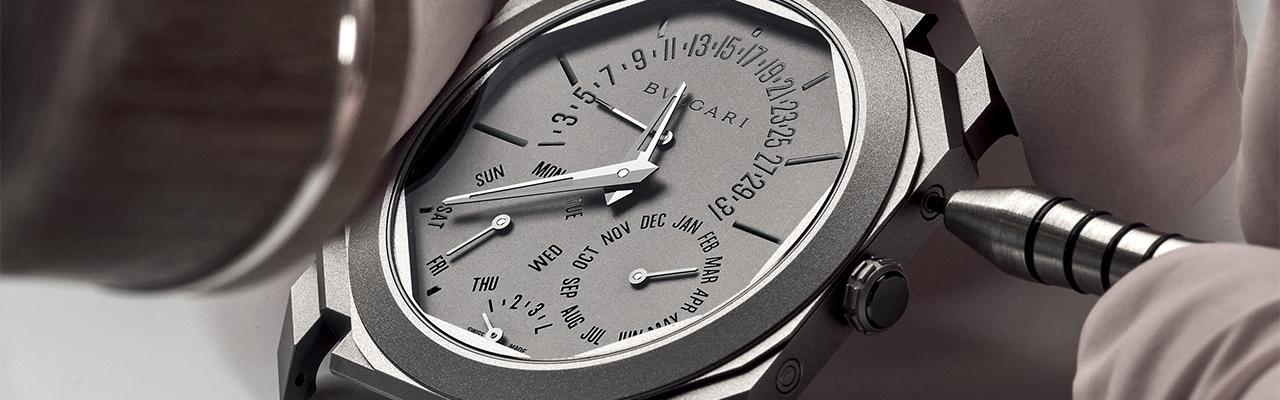 寶格麗BVLGARI OCTO Finissimo超薄萬年曆鈦金款