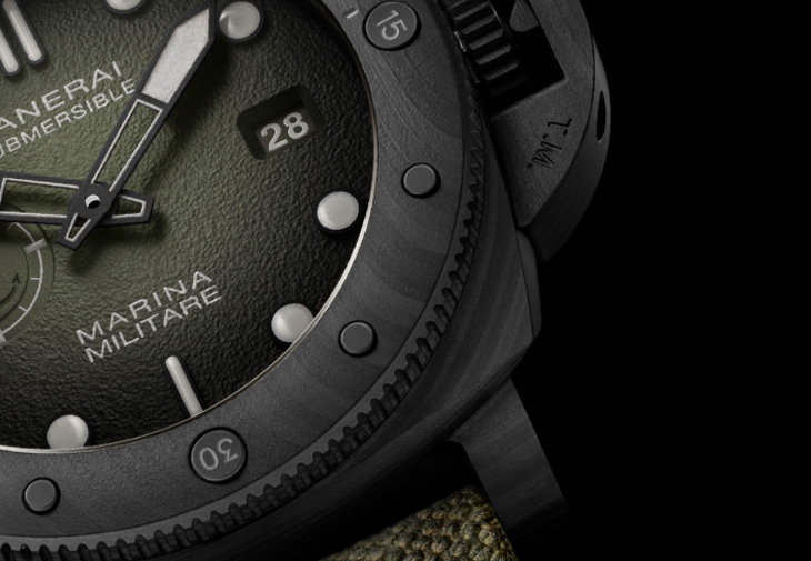 PANERAI沛納海Submersible Marina Militare
