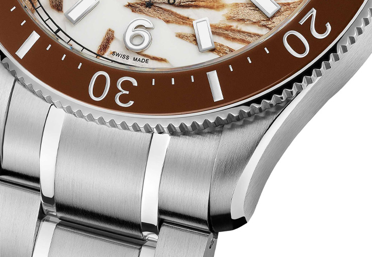 MONTBLANC萬寶龍Iced Sea系列全新日期顯示自動零氧腕錶限量版700