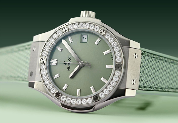 HUBLOT宇舶錶Classic Fusion經典融合系列鼠尾草綠腕錶