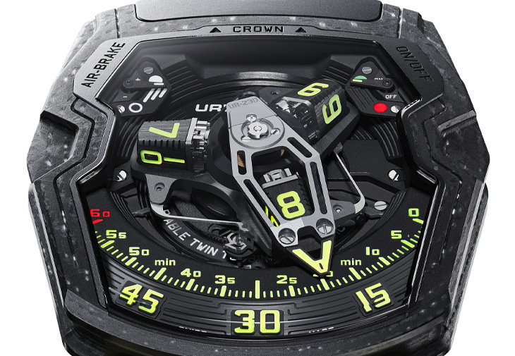 URWERK UR-230 “Black Star” 腕錶