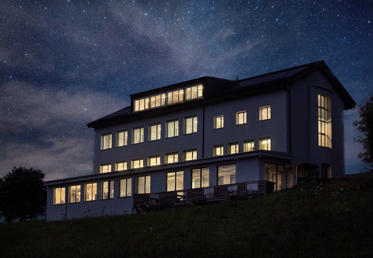 DeBethune Manufacture