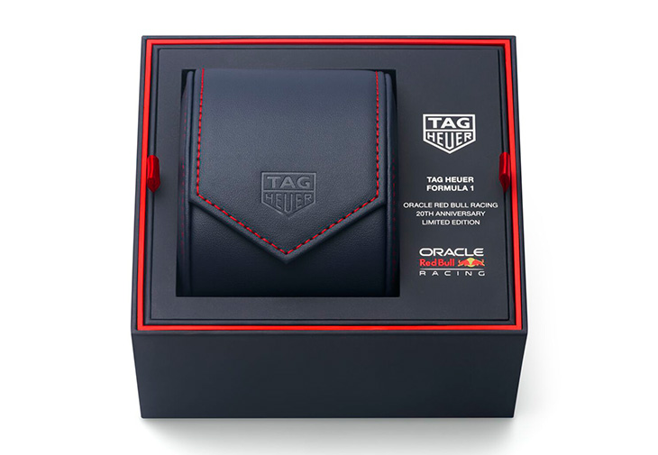 TAG Heuer泰格豪雅TAG Heuer Formula 1 x甲骨文紅牛車隊限量版計時腕錶