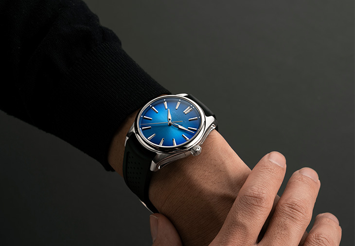 亨利慕時H. MOSER & CIE.開拓者大三針北極藍腕錶