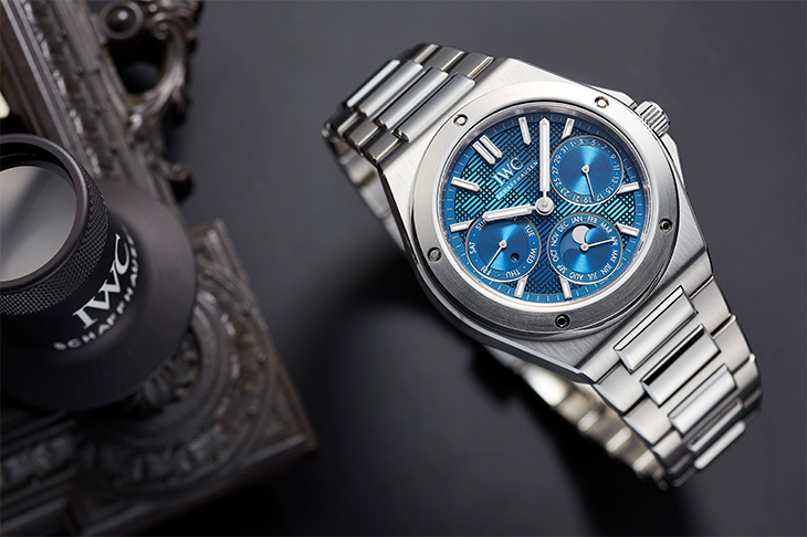 結合經典複雜功能 IWC工程師萬年曆腕錶41不鏽鋼款