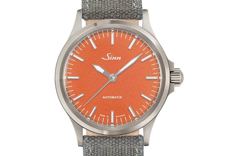 SINN 556亮彩寶石系列腕錶