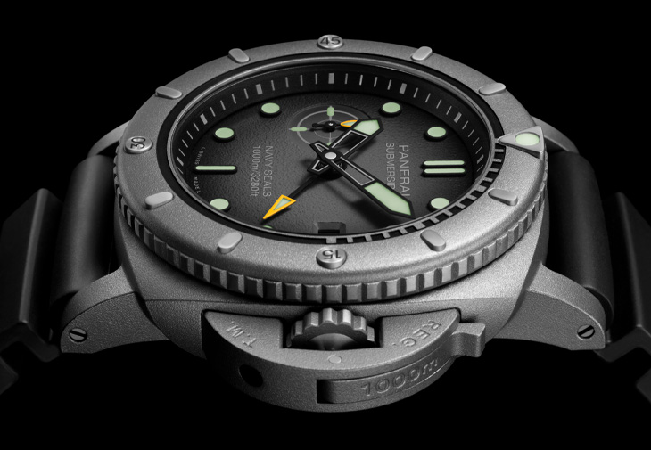 PANERAI沛納海 Submersible Navy SEALs Afniotech™ 鉿金屬體驗版腕錶 PAM01089