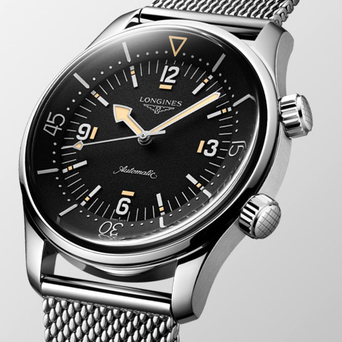 浪琴表Legend Diver 59復刻傳奇潛水腕錶，向品牌1959年潛水錶致敬，三大專業認證一次到位