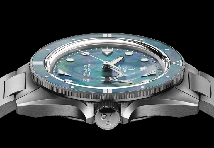 YEMA野馬錶NavyGraf Pearl CMM.20 海軍藍母貝限量版