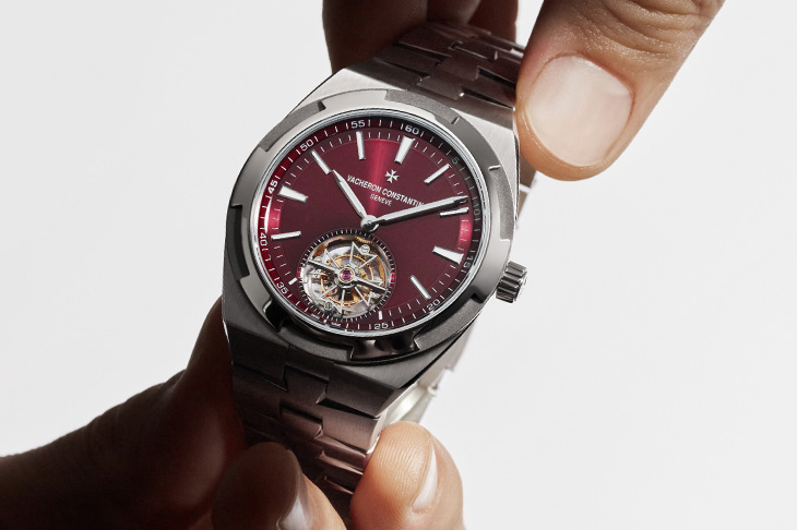 VACHERON CONSTANTIN江詩丹頓Overseas鈦金屬陀飛輪腕錶