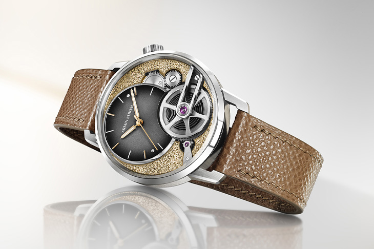 顫點工藝面盤／ARMIN STROM Tribute² Aurum限量腕錶