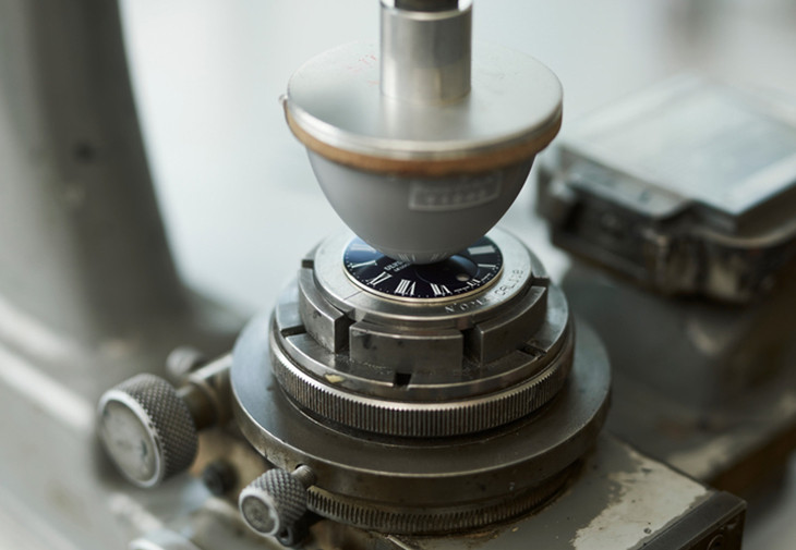 雅典航海系列領航者大明火琺瑯陀飛輪腕錶