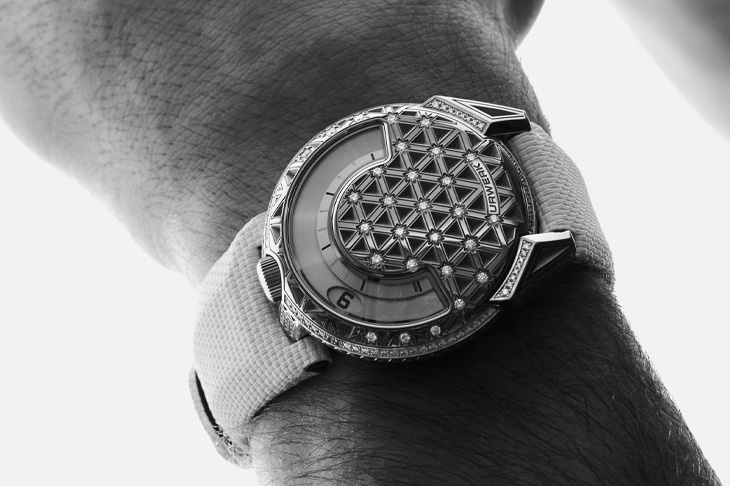 URWERK UR-101 Diamond Sky鑽石錶