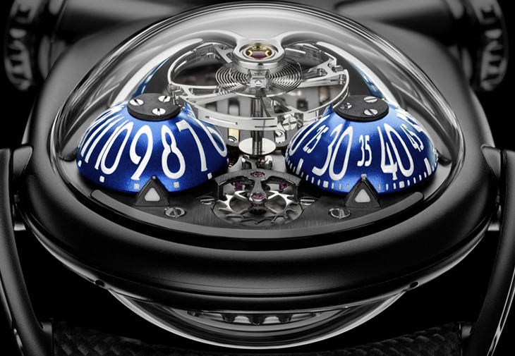 MB&F Horological Machine N°10 Bulldog「鬥牛犬」腕錶
