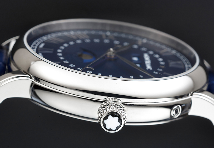 萬寶龍MONTBLANC明星傳承系列全日曆腕錶午夜藍