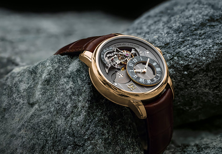 舒瓦茨Schwarz Etienne Petite Seconds Retrograde(PSR)逆跳秒針陀飛輪腕錶