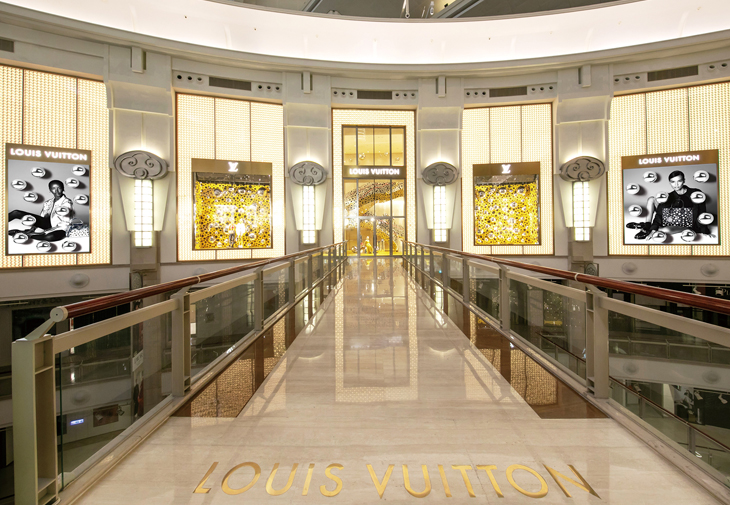 LOUIS VUITTON的Tambur系列錶款