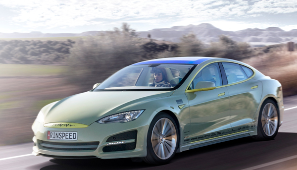 寶齊萊與Rinspeed“XchangE”概念車靈神合體  打造未來概念汽車化身腕錶上鍊器
