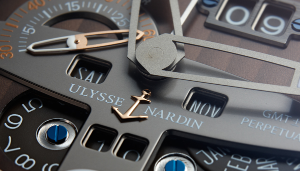 ULYSSE NARDIN El Toro挑戰者萬年曆腕錶 萬年經典 現代風貌