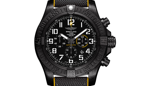 輕巧大塊頭 BREITLING Avenger Hurricane 12H