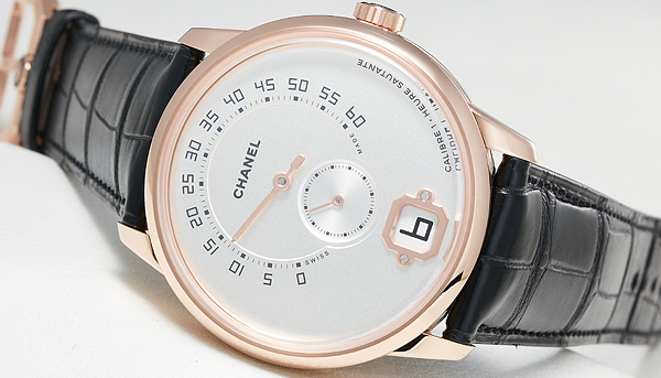 搭載首枚自製機芯　CHANEL Monsieur de Chanel腕錶