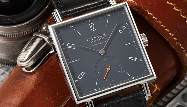 畫龍點睛的色彩 NOMOS Tetra Neomatik Tiefblau腕錶