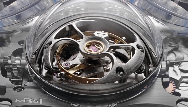 透明太空船 MB&F HM6 SV藍寶石水晶腕錶