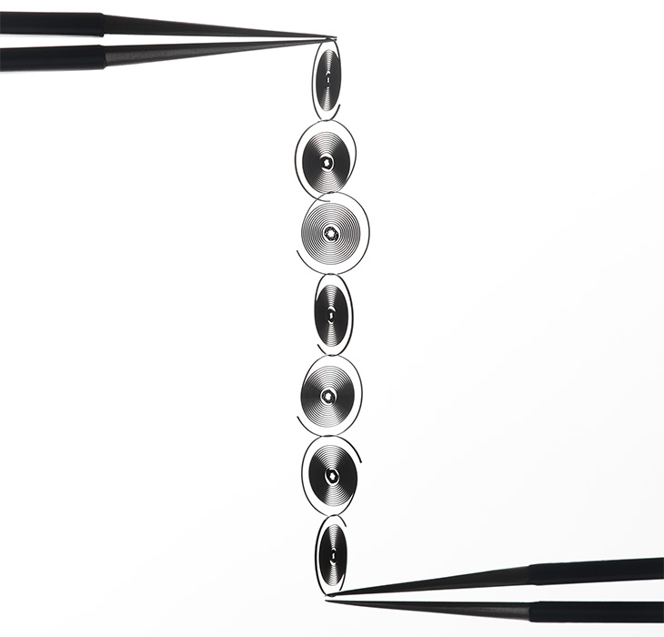 TAG Heuer泰格豪雅TH-Carbonspring前衛碳游絲