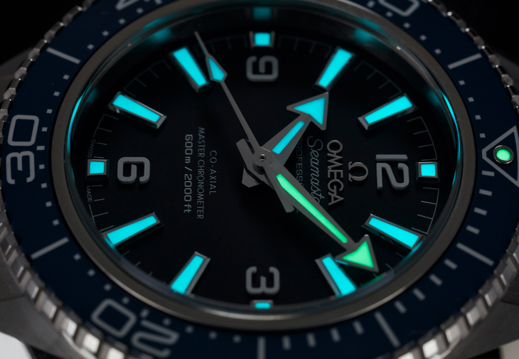 OMEGA歐米茄Seamaster Planet Ocean 600m潛水錶