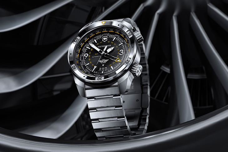 VICTORINOX Air Pro兩地時間飛行腕錶   專為國際旅人與飛行員打造