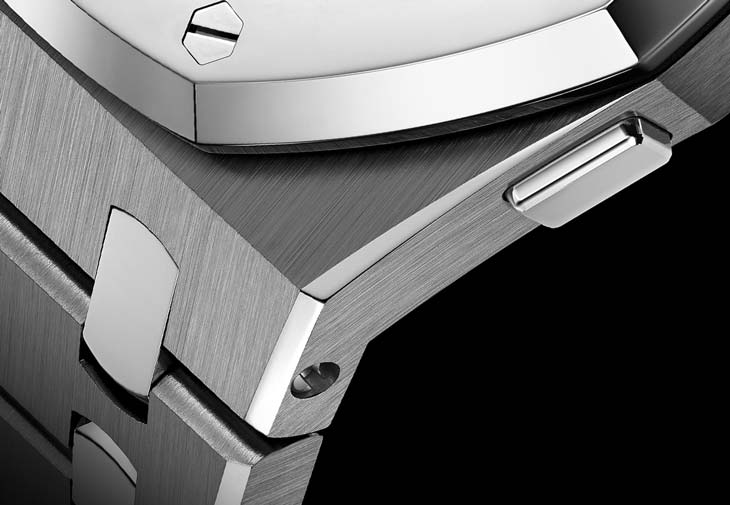 AUDEMARS PIGUET愛彼Royal Oak皇家橡樹系列「JUMBO」超薄自動上鏈飛行陀飛輪計時碼錶RD#5「150週年紀念」款