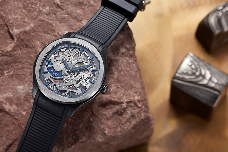 前進陶瓷材質領域 PIAGET Polo黑陶瓷超薄鏤空自動腕錶