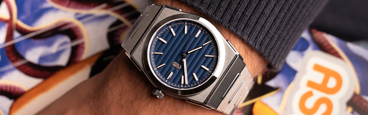 LOUIS ERARD 2340鈦鋼一體式鍊帶腕錶