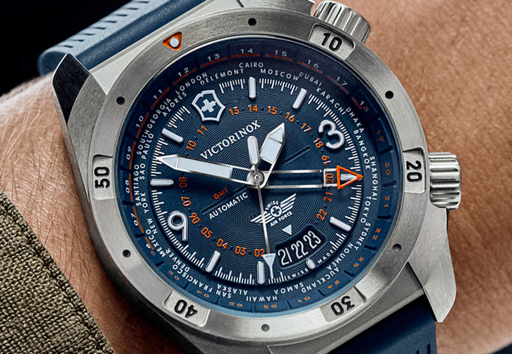 VICTORINOX瑞士維氏Air Pro 飛行腕錶